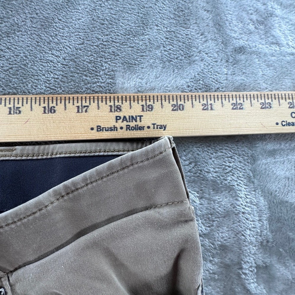 Lee Extreme Motion Pants Mens 44x32 Straight Taper Khaki Stretch Casual Work - Picture 5 of 13